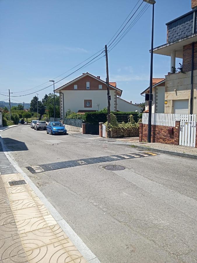 Azalea Residencial Apartment Torrelavega Exterior foto